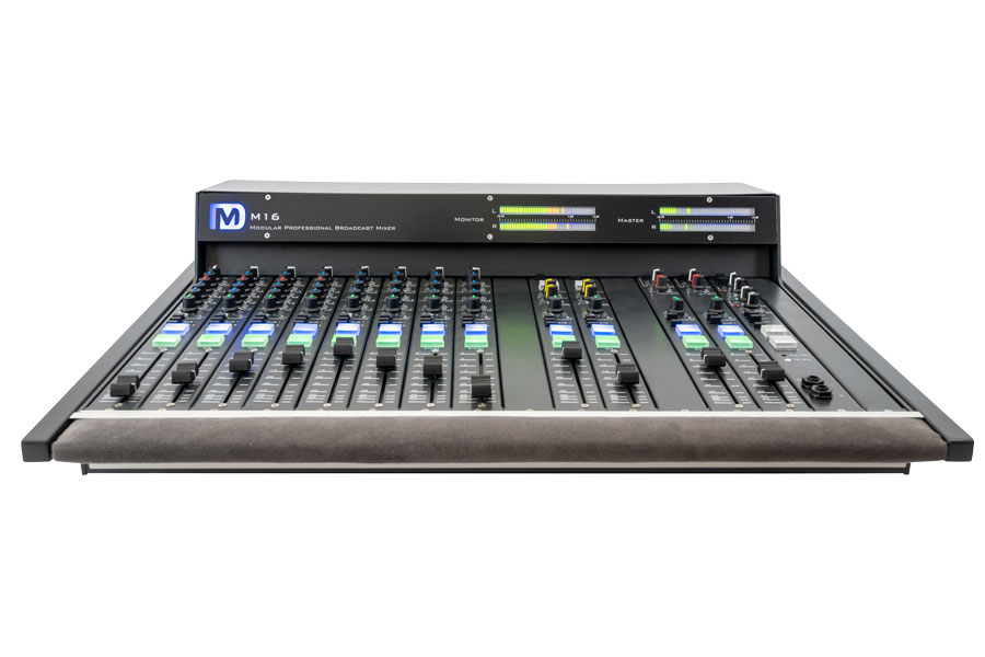 DM M16 Broadcast Console