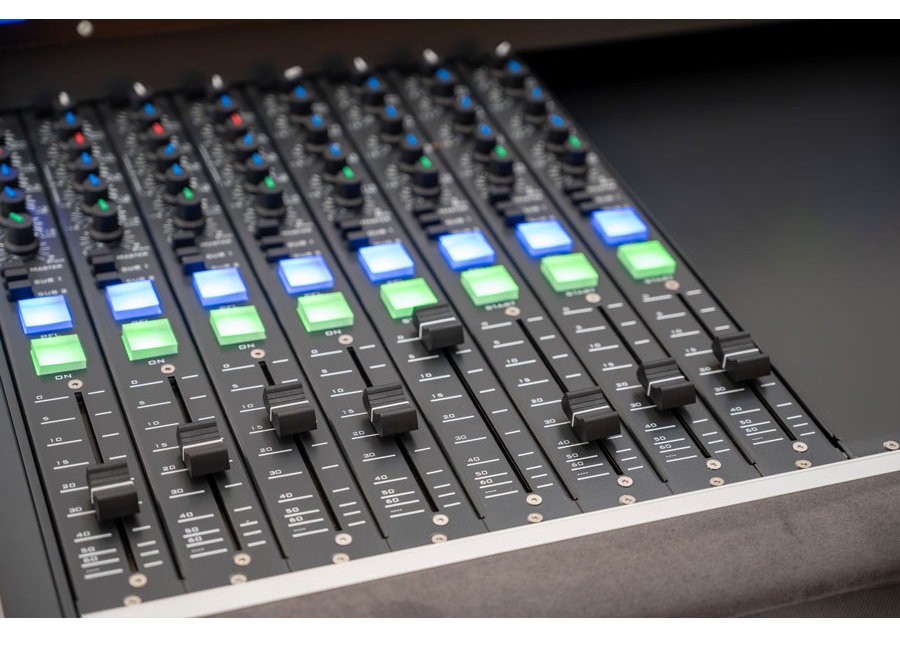 DM M24 Broadcast Mixer Faders